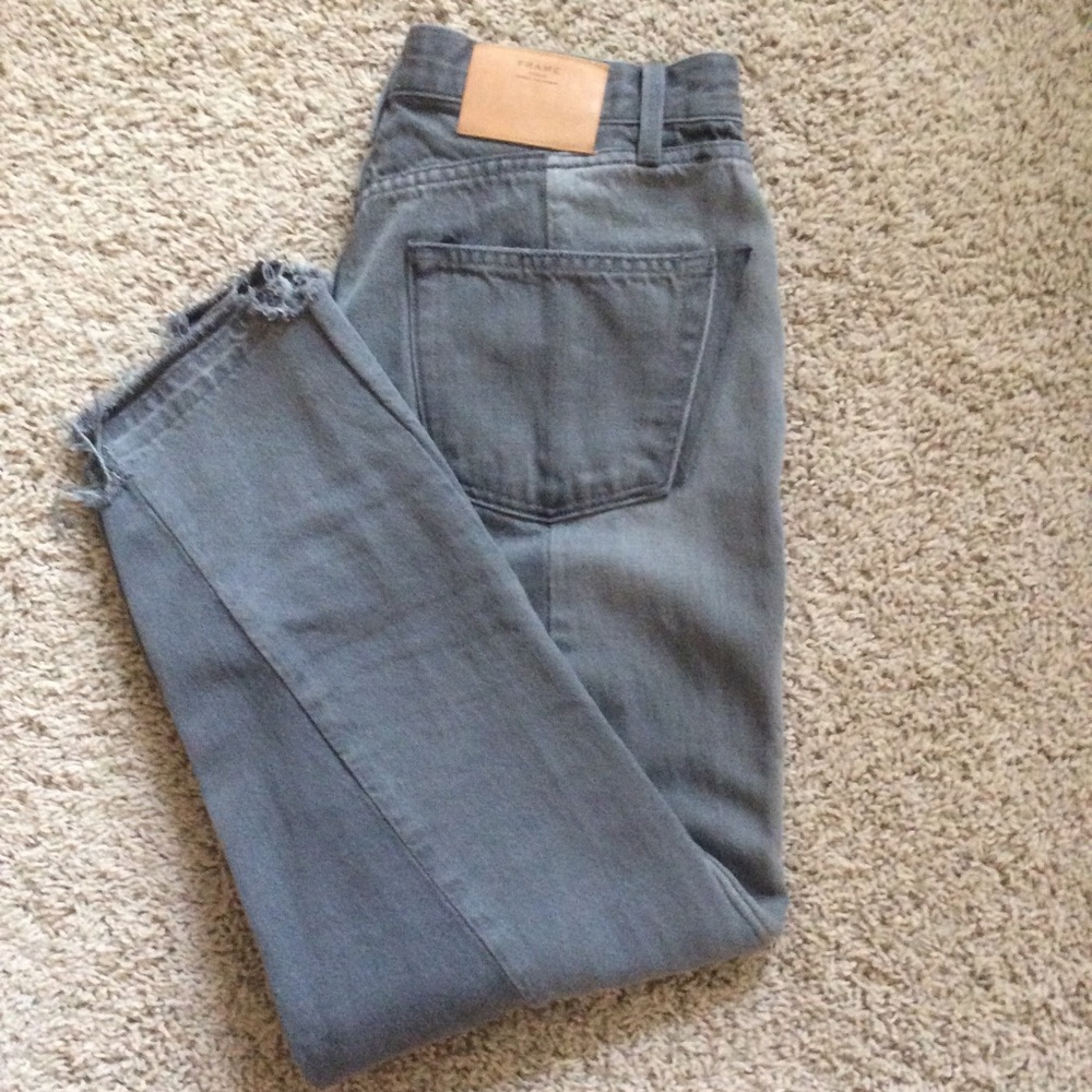 Frame Denim Crop Jeans - Host Pick🎊🎊❤️